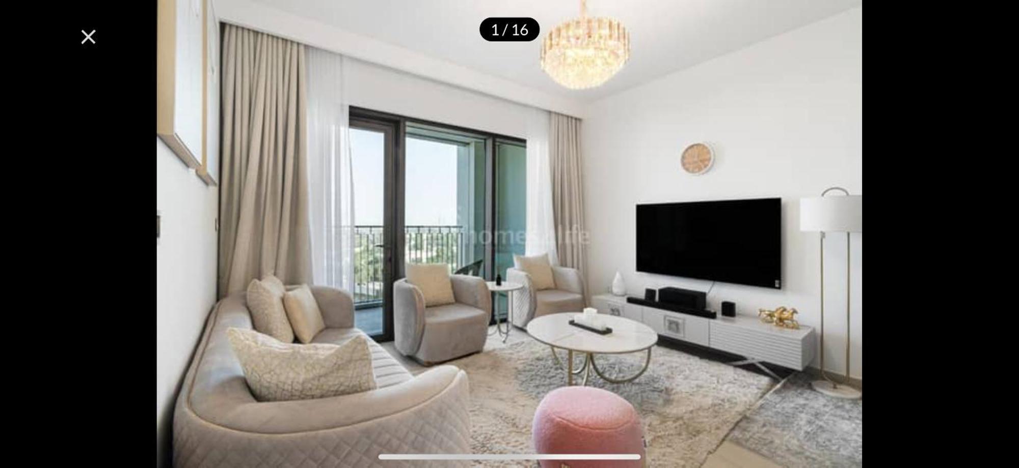 Luxurious Downtown Views 2 Bedrooms * Dubai