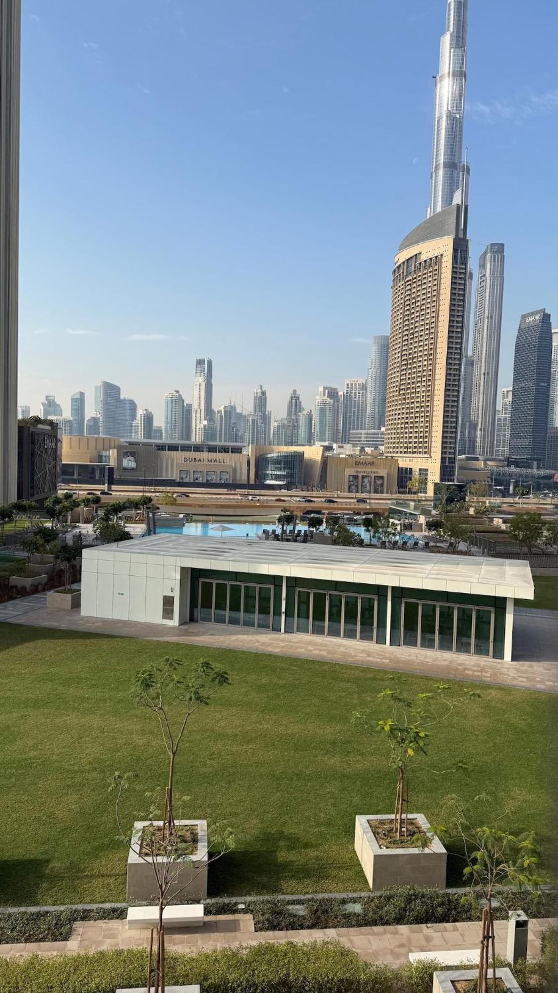 Apartment Luxurious Downtown Views 2 Bedrooms Dubai